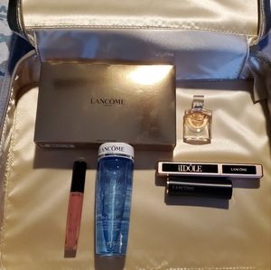 Lancome Makeup lot - Holiday 2022 Eye and face pallet, lips, mascara, and more